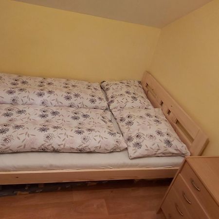 Chata Adrian Slovak Paradise Spisske Tomasovce Номер фото